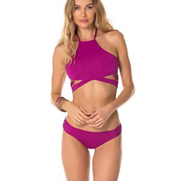 BECCA Other - BECCA Hourglass High Neck Halter Bikini